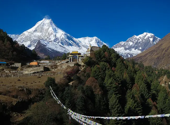 Manaslu Circuit Trek 11 Days
