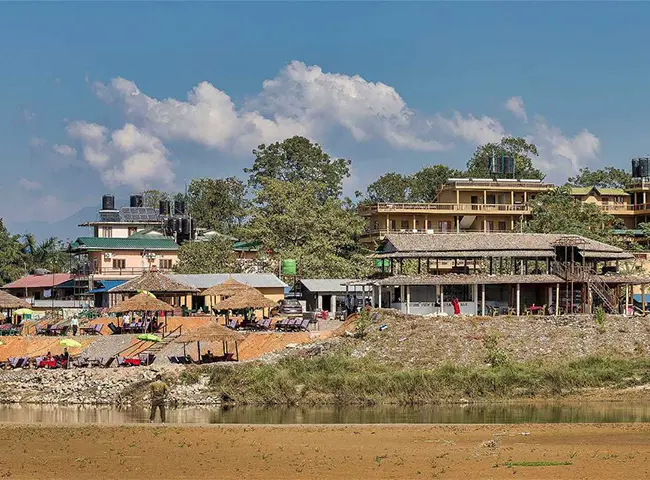 Kathmandu Nagarkot Chitwan Pokhara tour 10 days