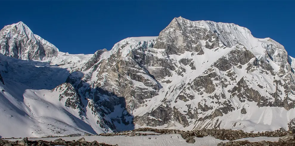 Larke Peak Climbing 21 Days